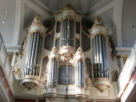 Xanten-Marienbaum : Wallfahrtskirche St. Mariä Himmelfahrt, die Rokoko-Orgel